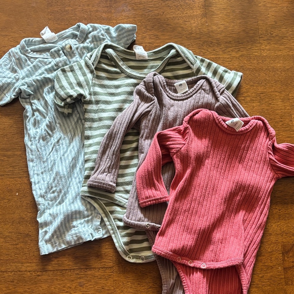 kate quinn Ribbed Long-Sleeve Bodysuit Set in Blue, Green, Mauve, Pink